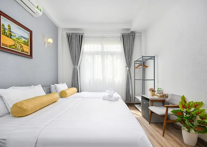 Amory Hotel Saigon Center